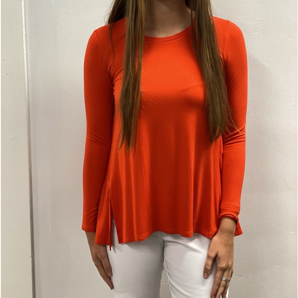 Elliott Lauren Side Slit long Sleeve Relaxed Tee